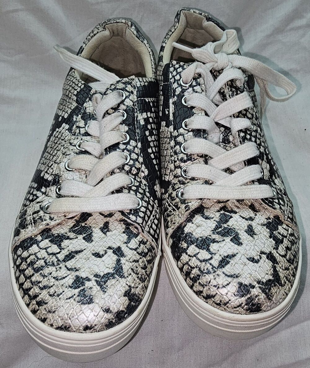 ALDO Lovireclya Snakeskin Platform Sneakers – Women’s US 7 / EU 37.5